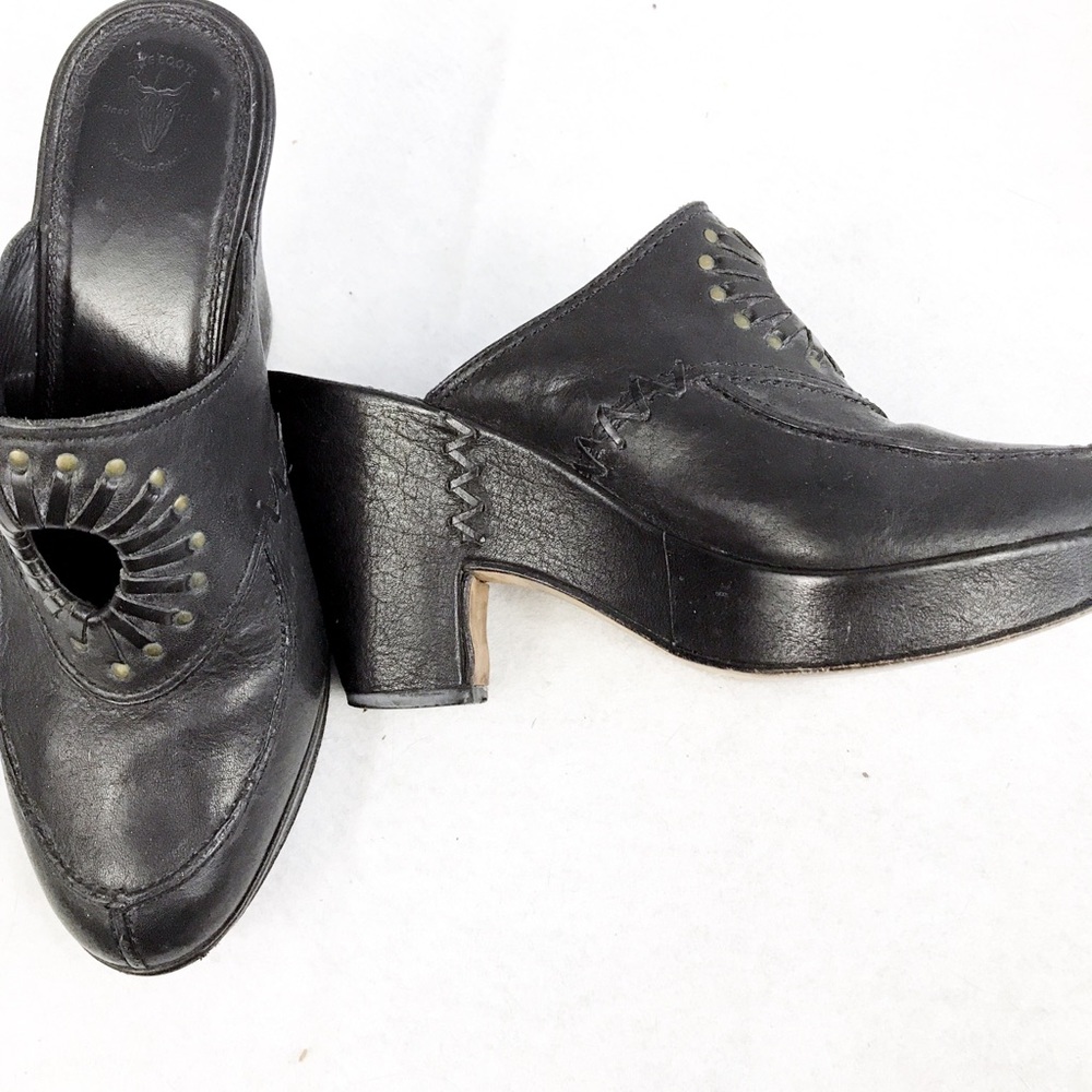 Frye Clogs  mules booties size 8.5 medium